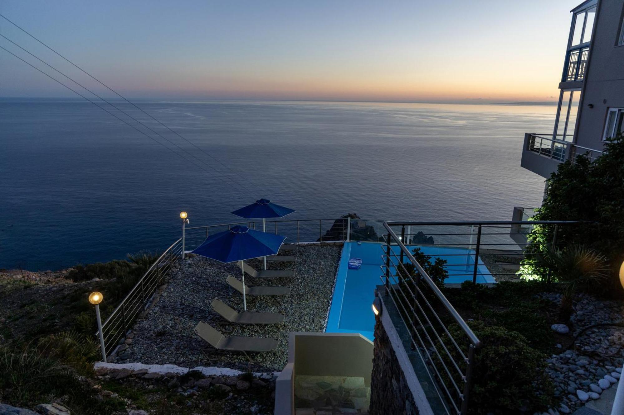 Akrotiri Panorama- Luxury Rental Apartments With Sea View Rodakino Exterior photo