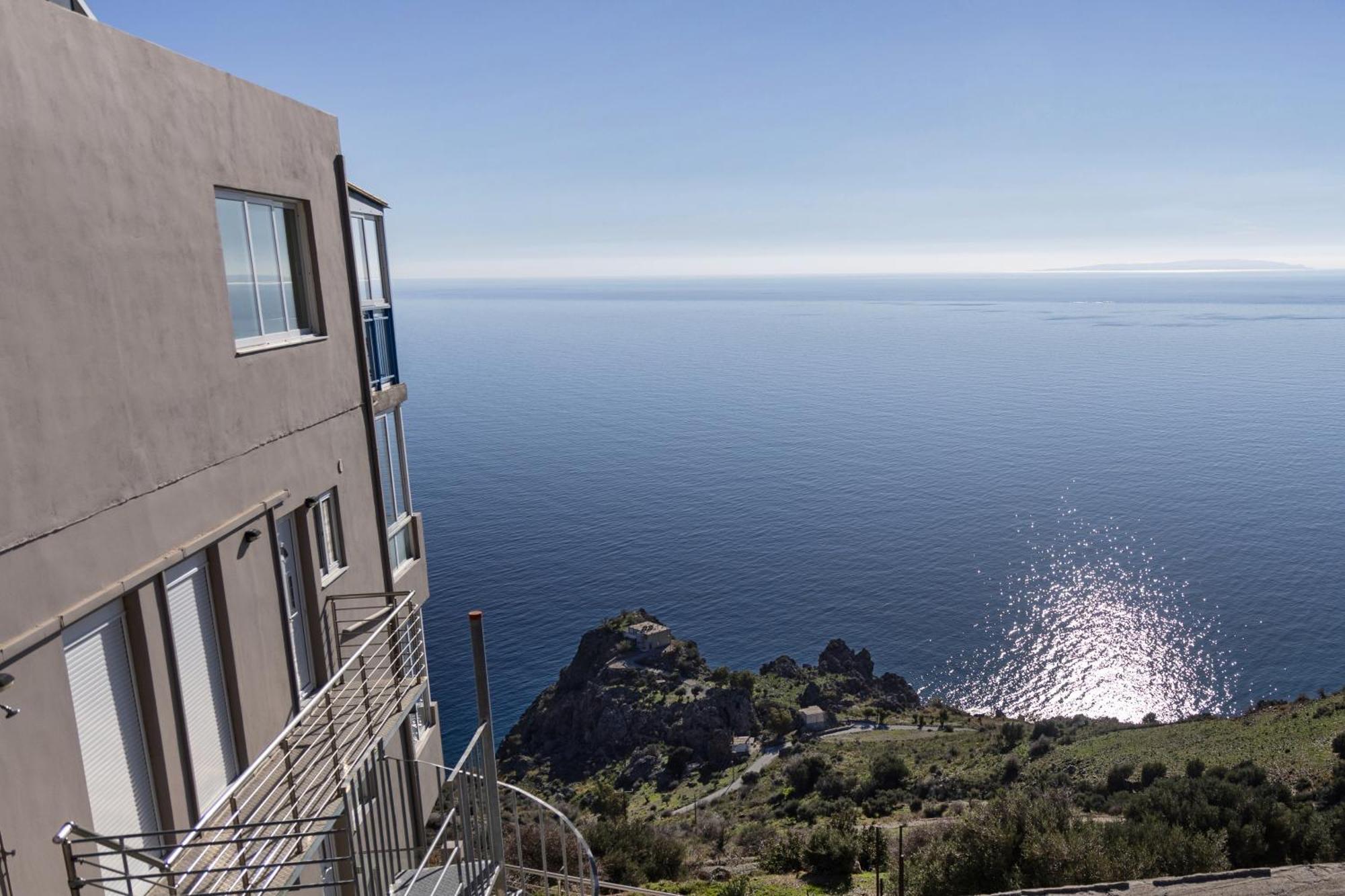 Akrotiri Panorama- Luxury Rental Apartments With Sea View Rodakino Exterior photo