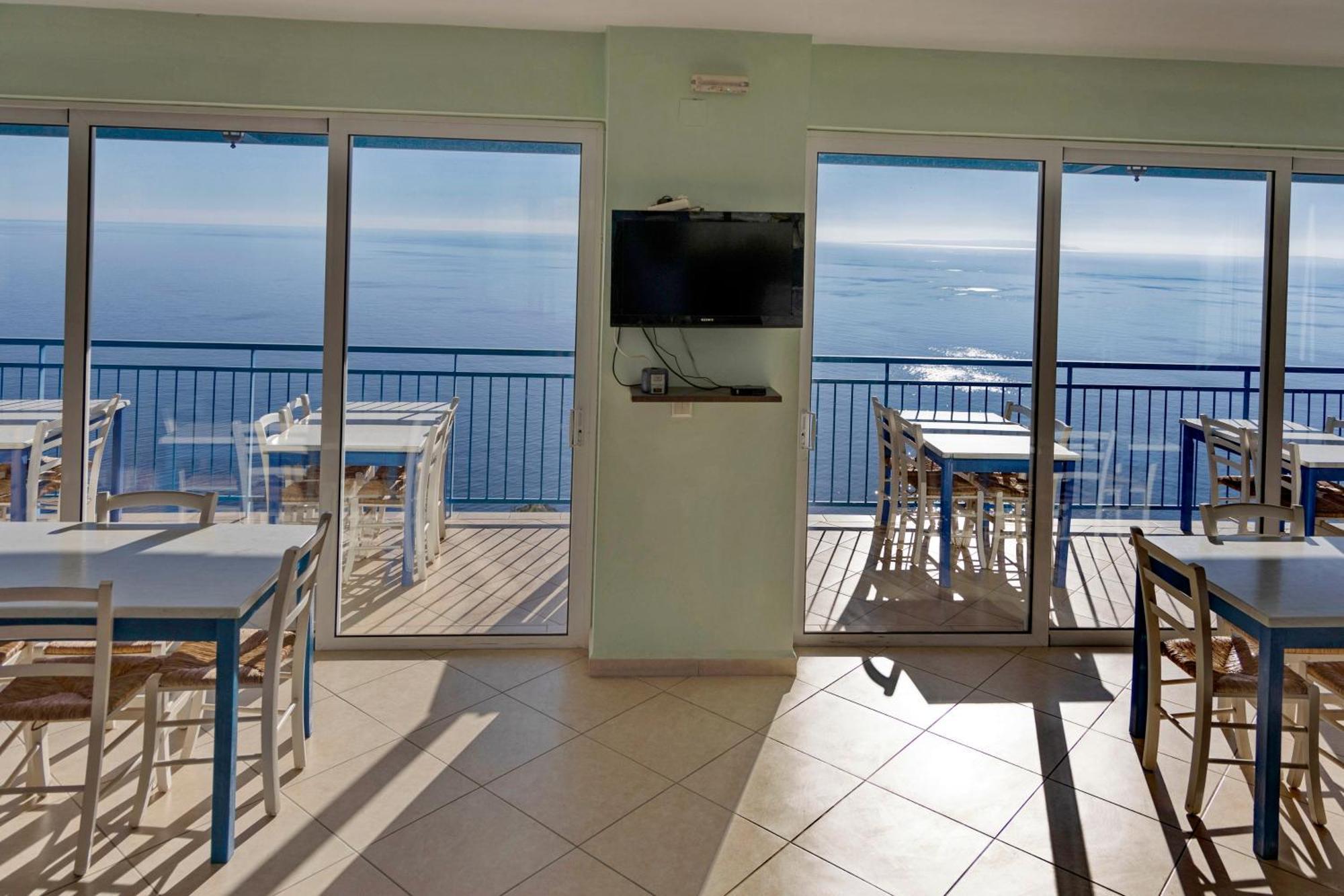 Akrotiri Panorama- Luxury Rental Apartments With Sea View Rodakino Exterior photo