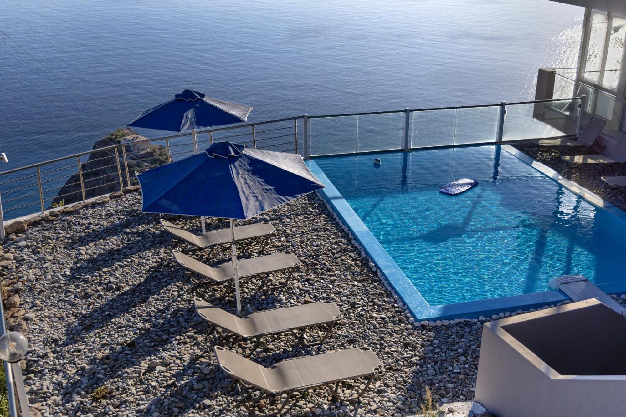 Akrotiri Panorama- Luxury Rental Apartments With Sea View Rodakino Exterior photo
