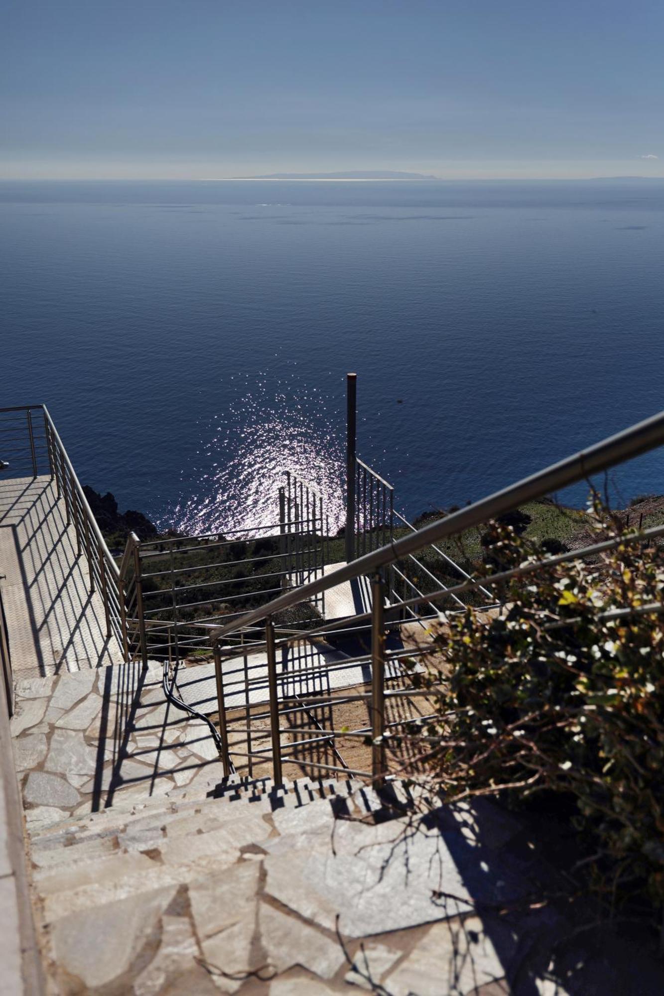 Akrotiri Panorama- Luxury Rental Apartments With Sea View Rodakino Exterior photo
